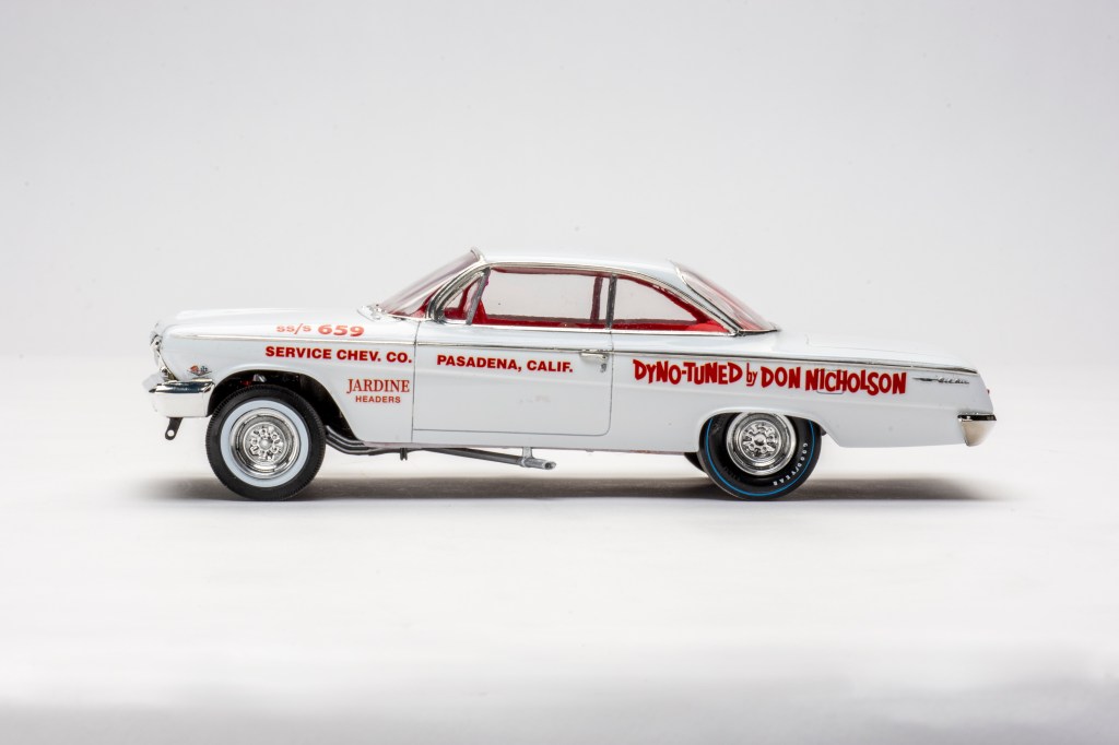 AMT 1/25 scale Don Nicholson 1962 Chevrolet Bel Air Super Stock plastic model kit review