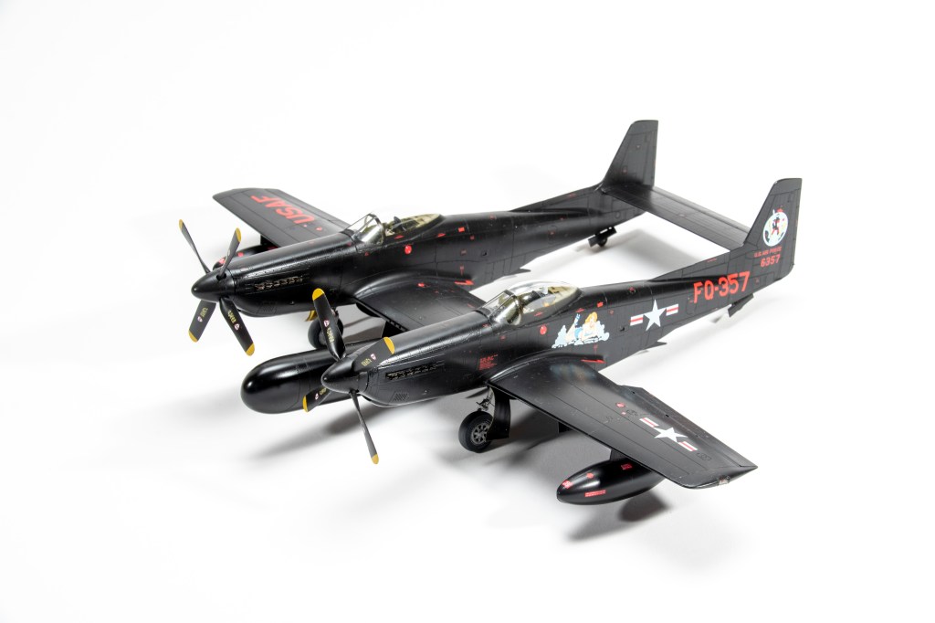 Modelsvit 1/48 scale F-82 Twin Mustang plastic model kit review