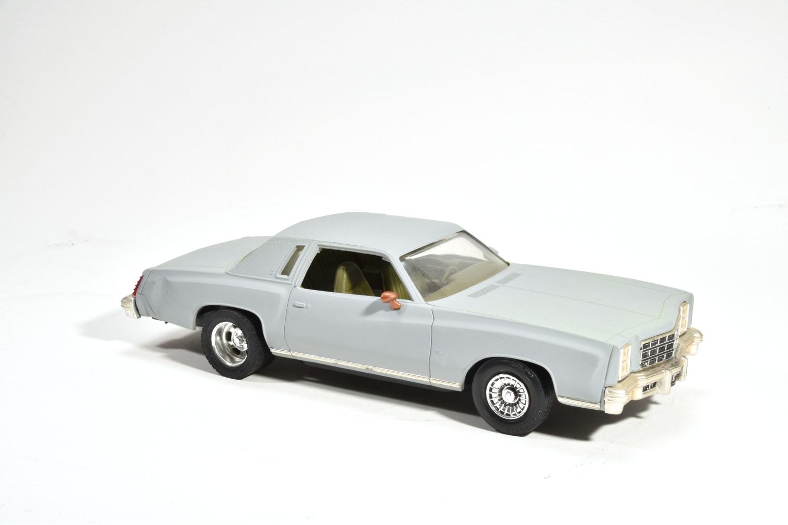 FSDMSM1022_38