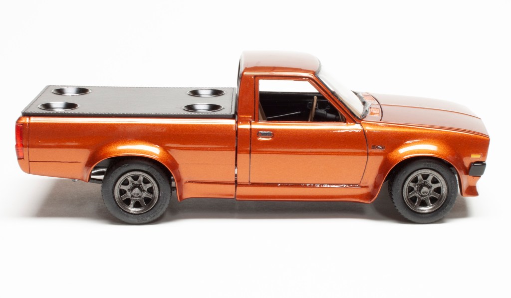 AMT 1/25 scale 1980 Dodge D-50 Ram pickup “Coke” plastic model kit review