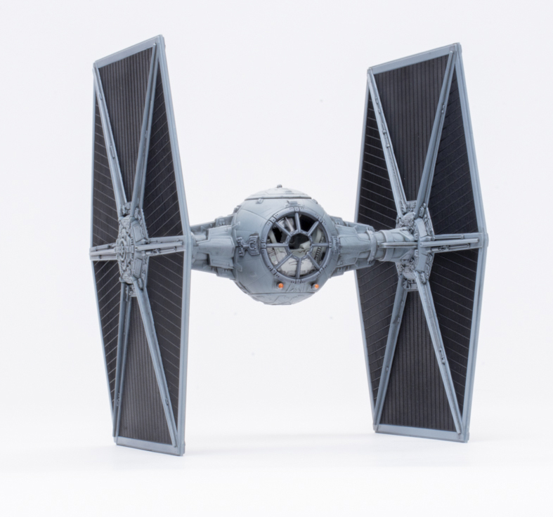 AMT ‘Star Wars: A New Hope’ Imperial TIE fighter plastic model kit review