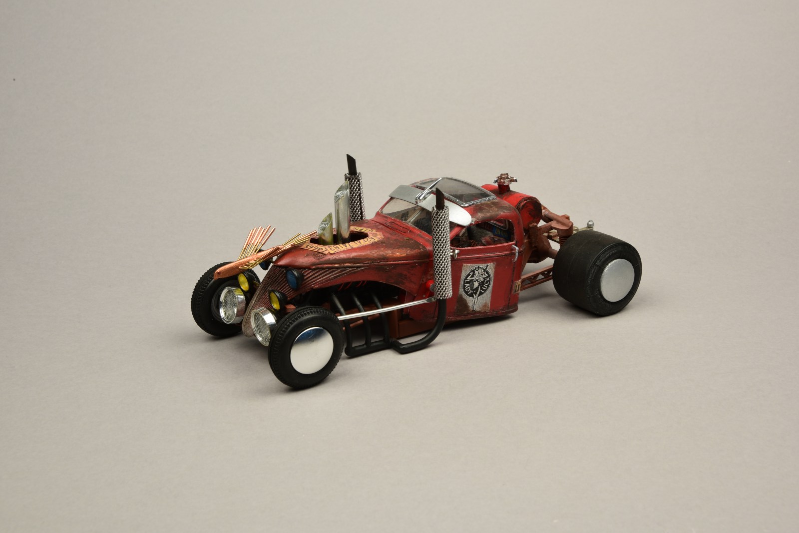 FSDCB1122_02