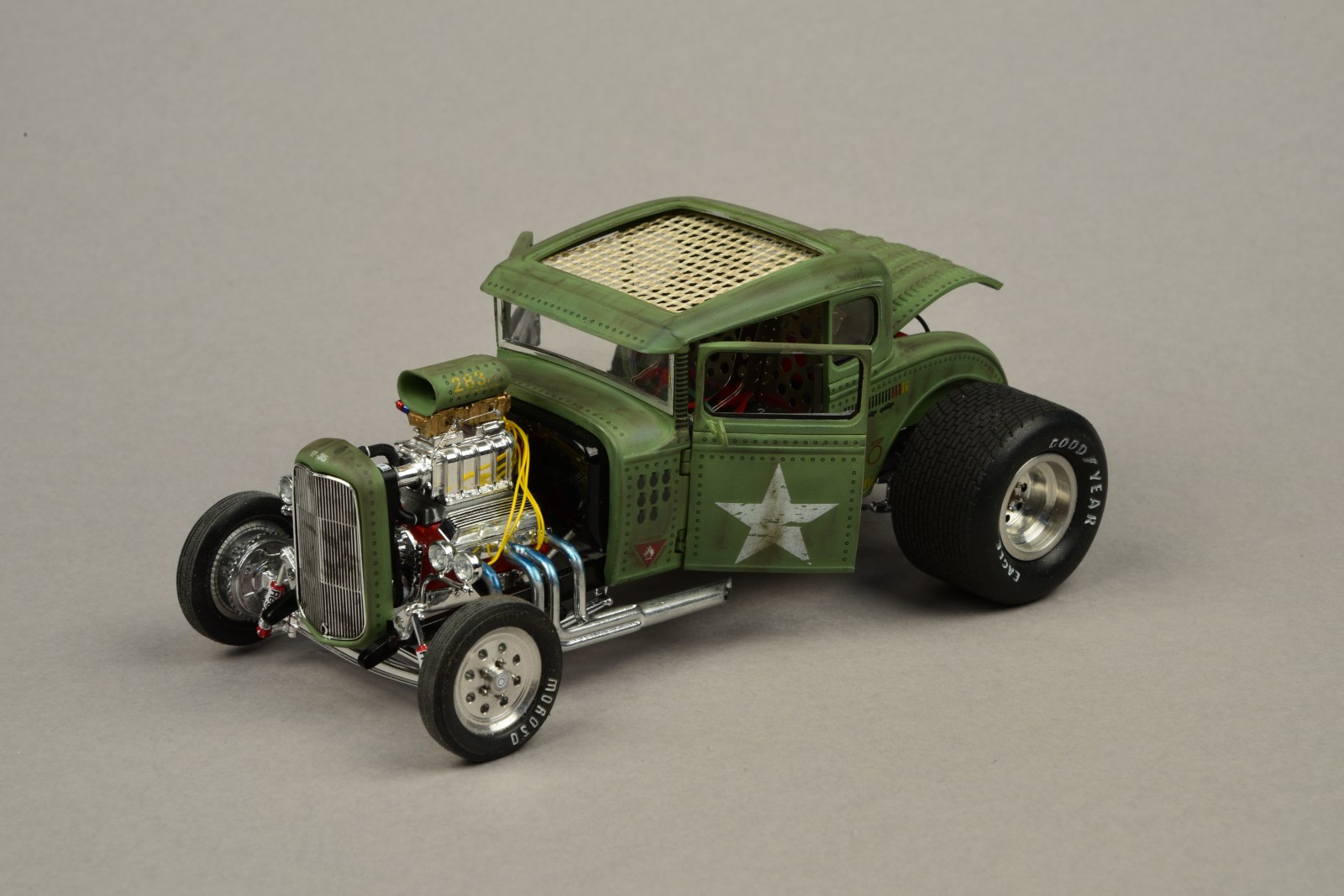 FSDCB1122_04