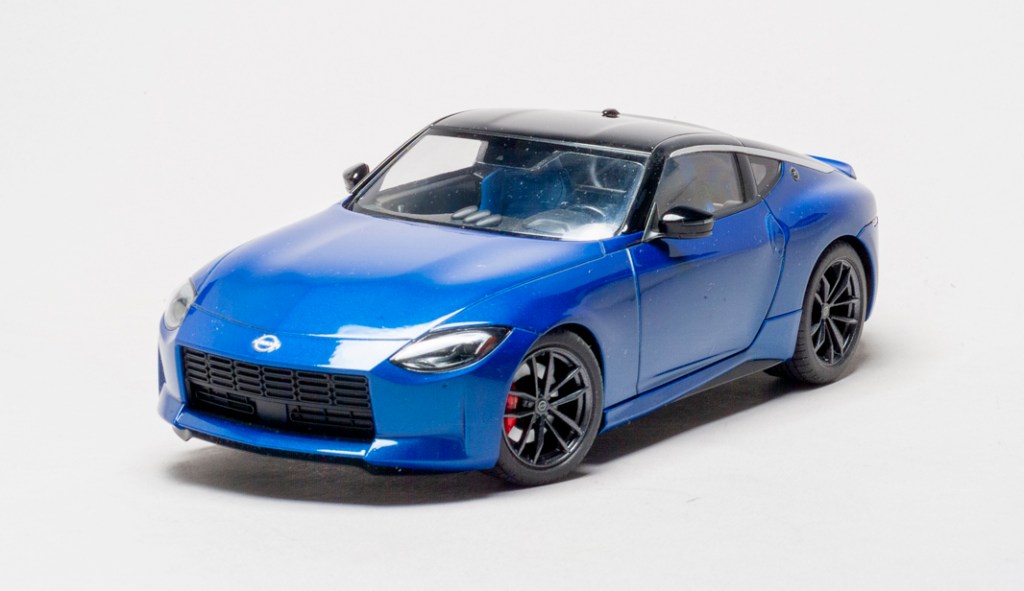 Tamiya 1/24 scale Nissan Z (RZ34) 400Z plastic model kit review