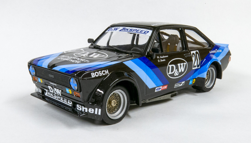 Italeri 1/24 scale Ford Escort ZAKSPEED GR.2 plastic model kit review