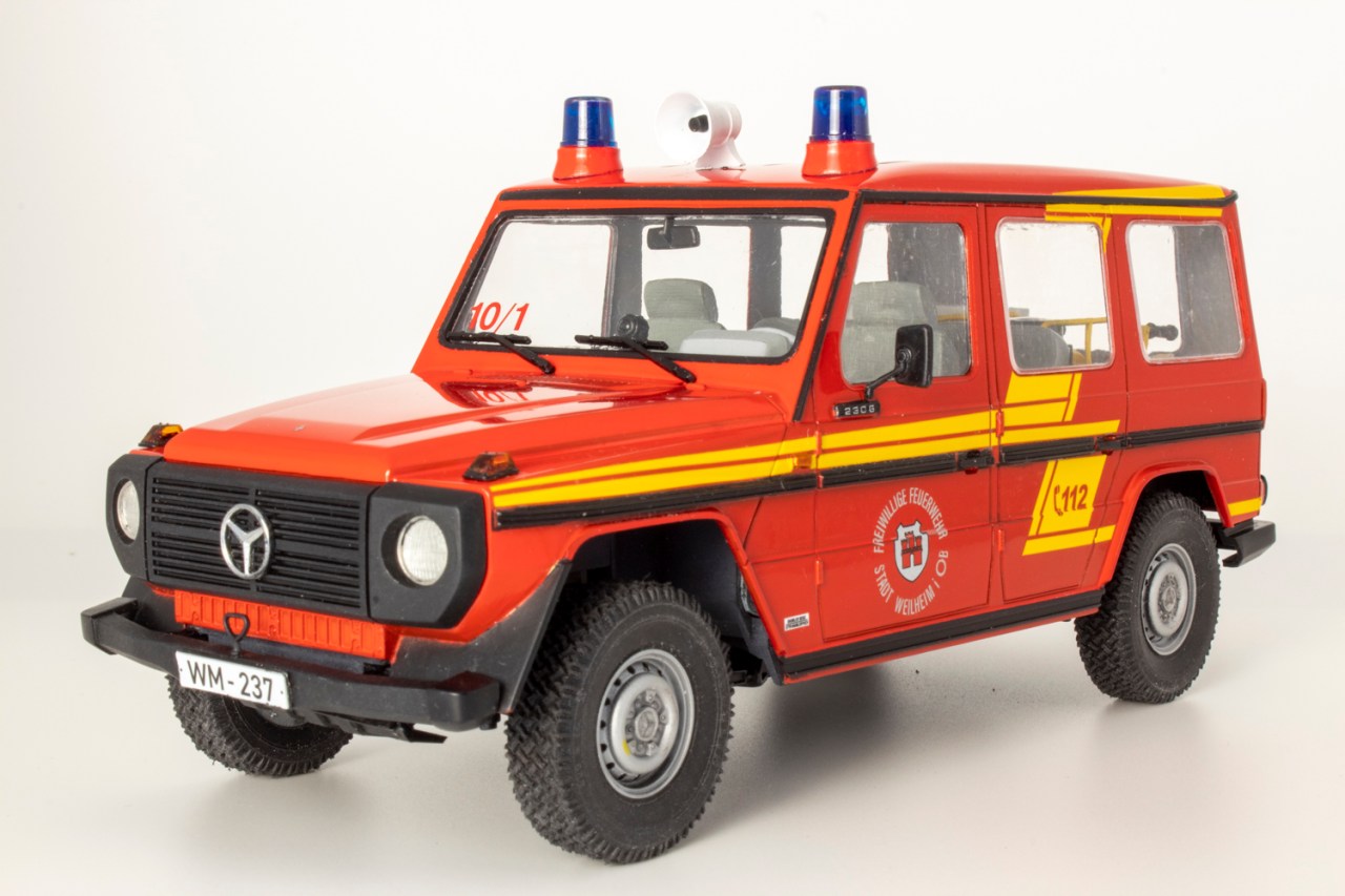 Italeri 1/24 scale Mercedes-Benz G 230 Feuerwehr plastic model kit review