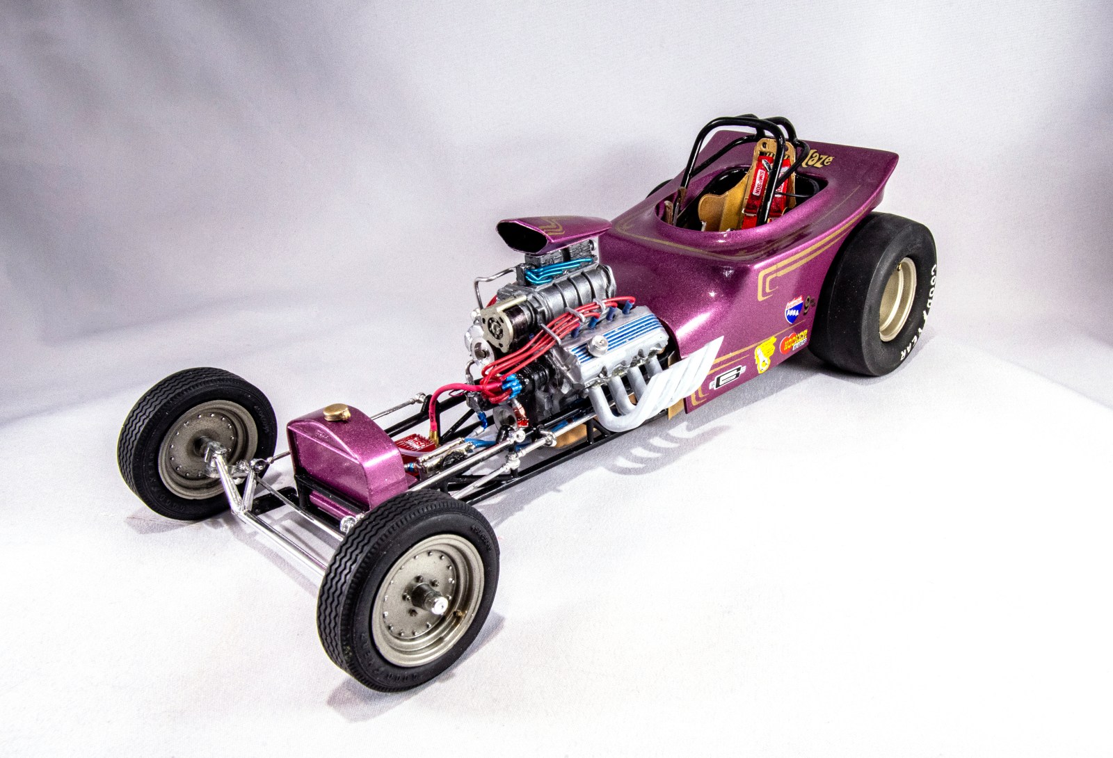 FSDNW0223_09