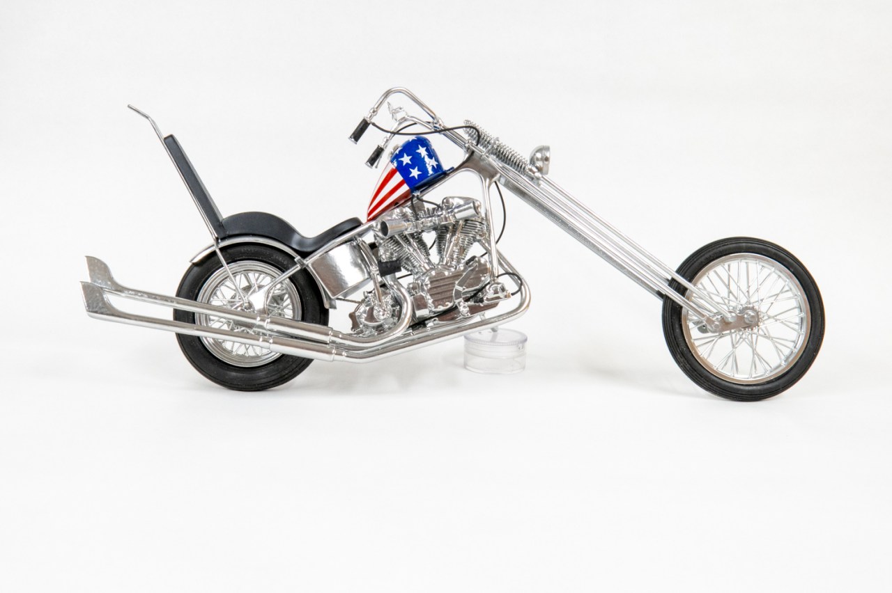 Revell 1/8 scale L.A. Street Chopper plastic model kit review