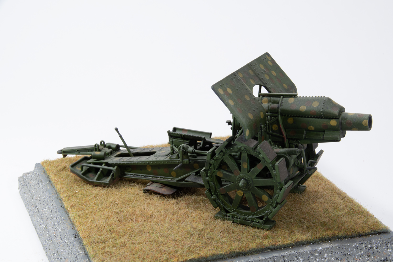 FSDAM0523_18