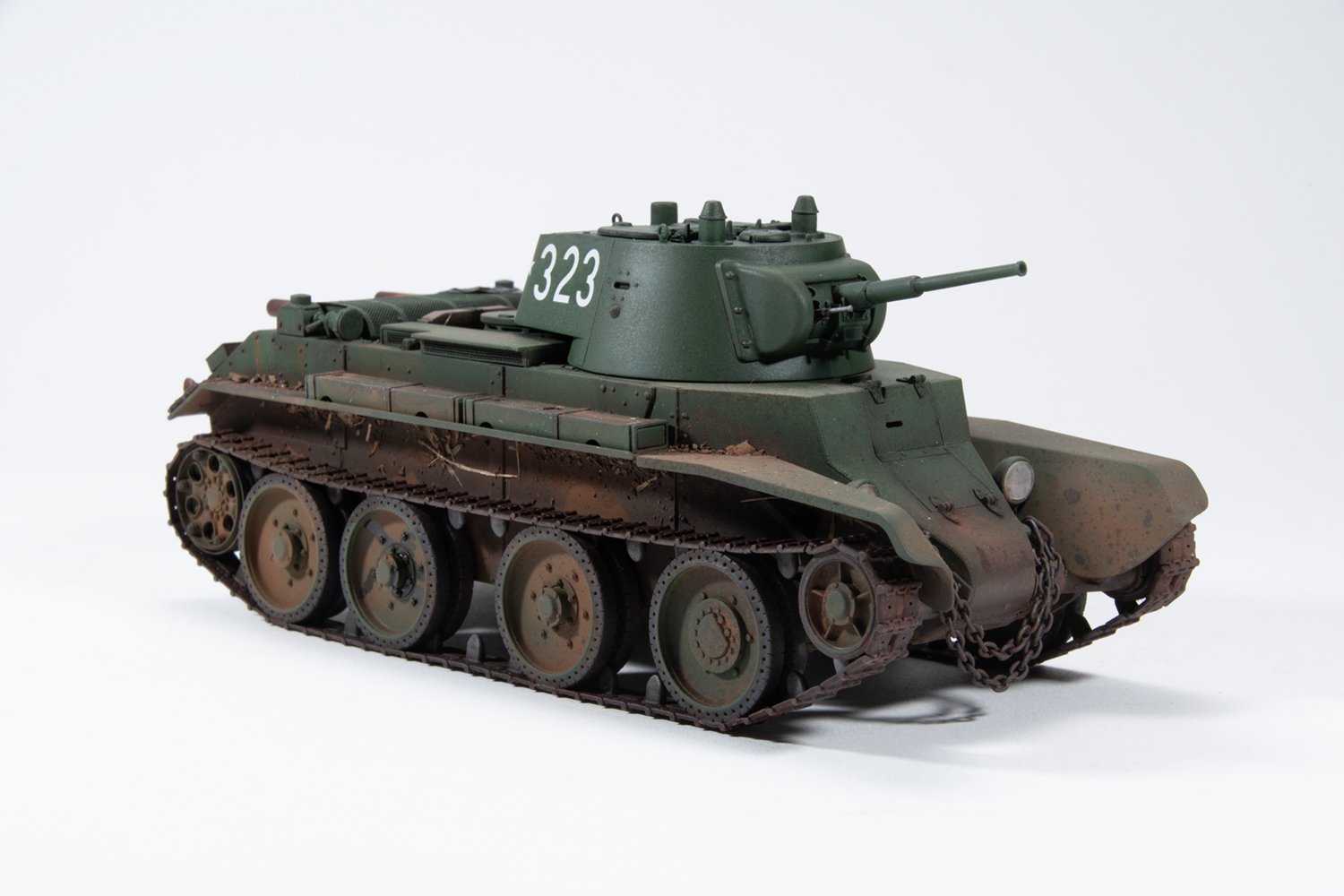 FSDAM0523_28