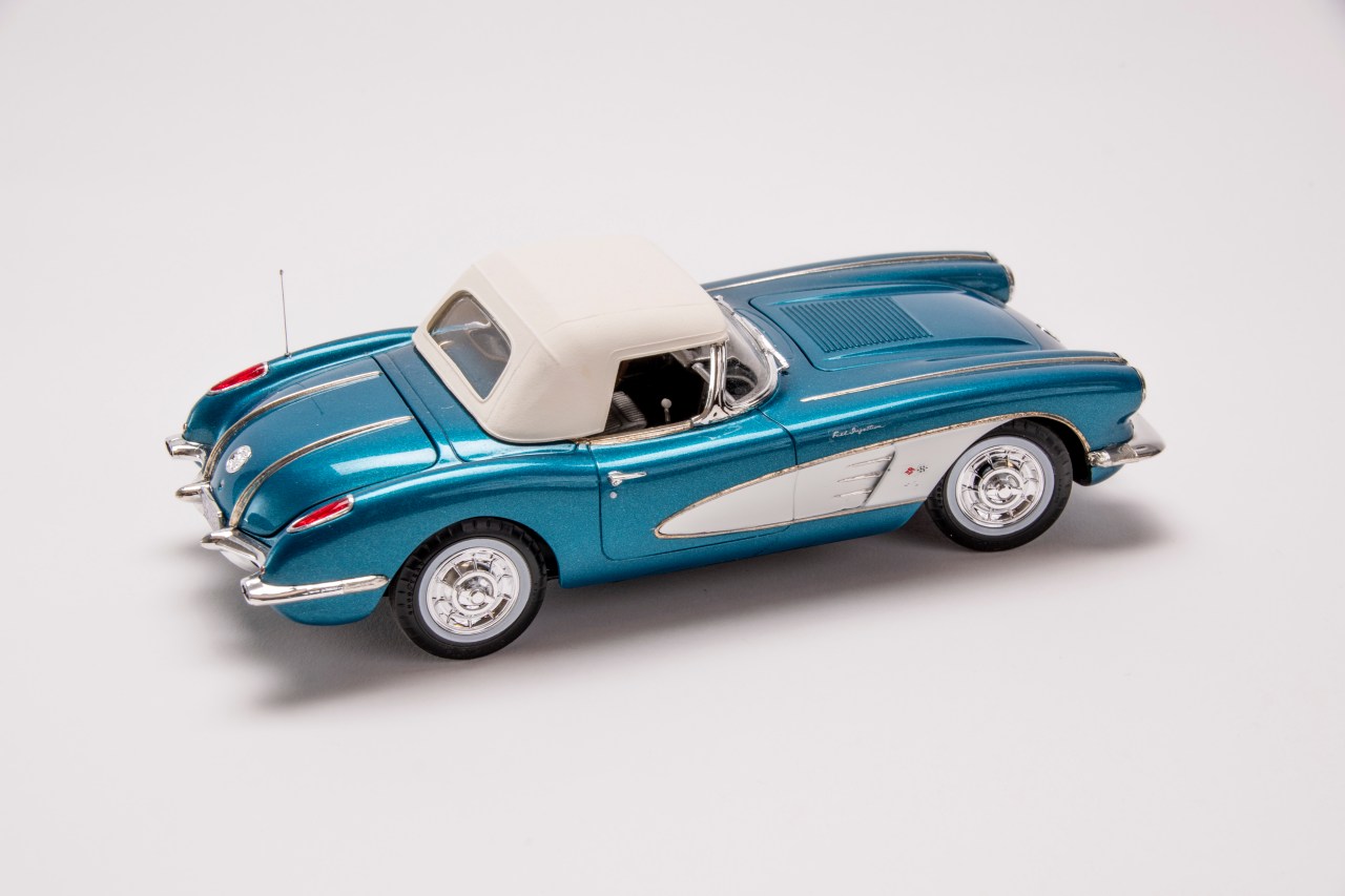 Tabletop Cruise-in model car contest and show photo gallery