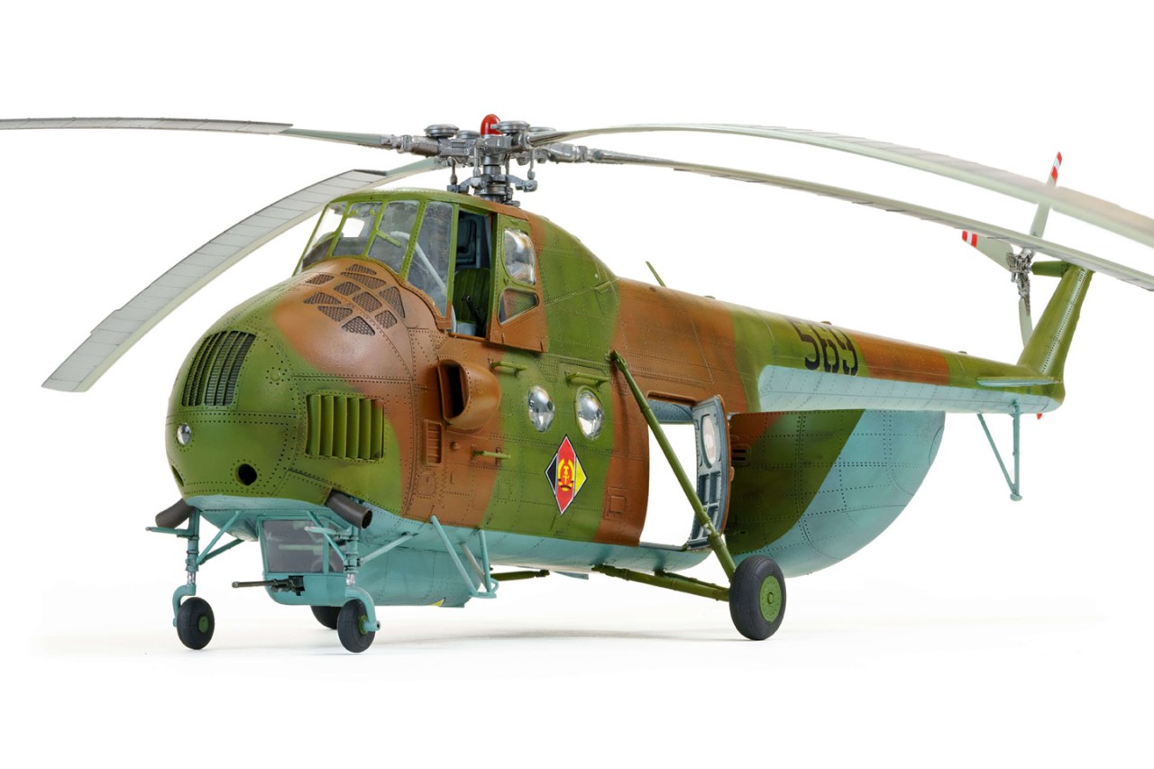Trumpeter 1/48 scale Mi-4a Hound plastic model kit review