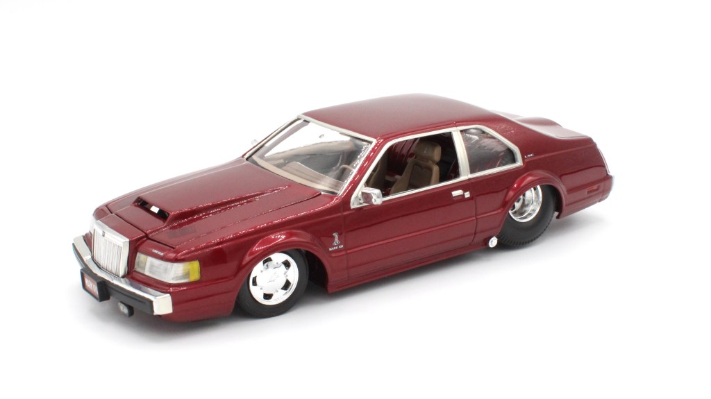 Revell 1/25 scale Lincoln Mark VII LSC pro street plastic model kit review