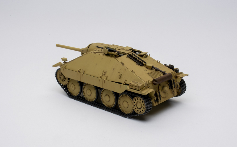 Takom 1/35 scale Jagdpanzer 38(t) Hetzer early production (full interior) plastic model kit review