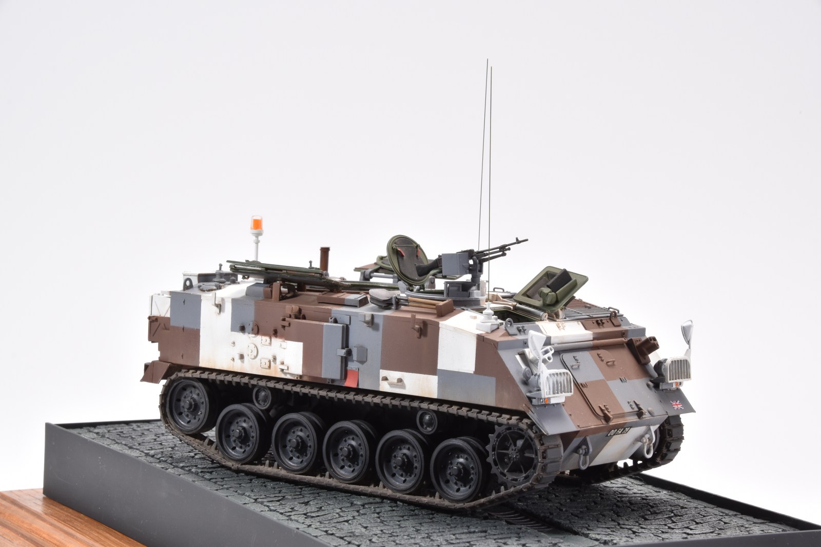 FSDHC0424_20