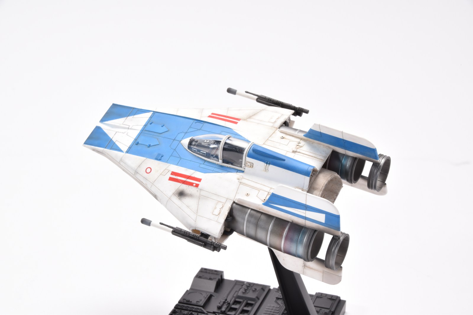 FSDHC0424_35