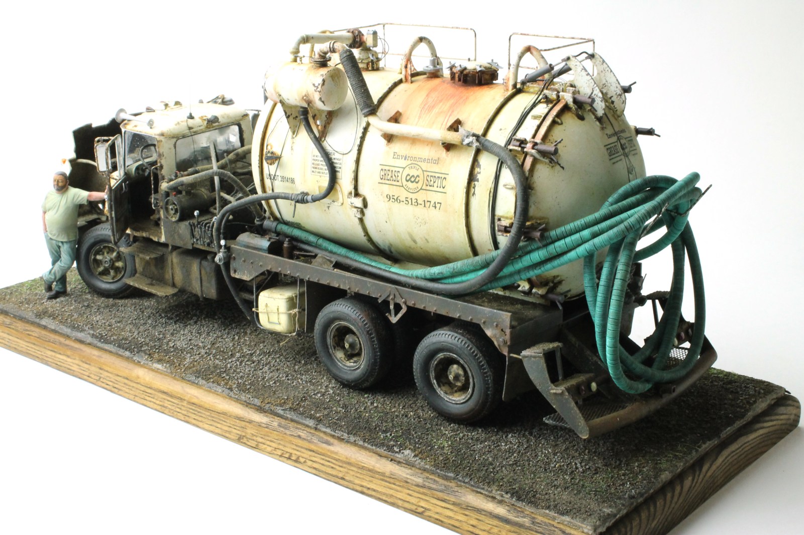 FSDSD0424_01