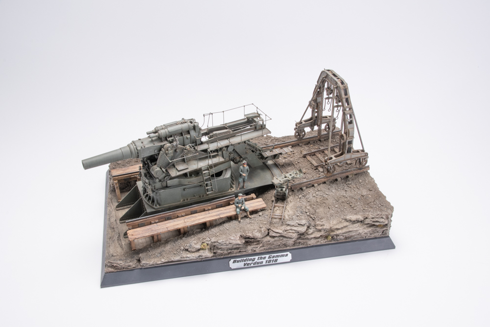 FSDAM0524_63