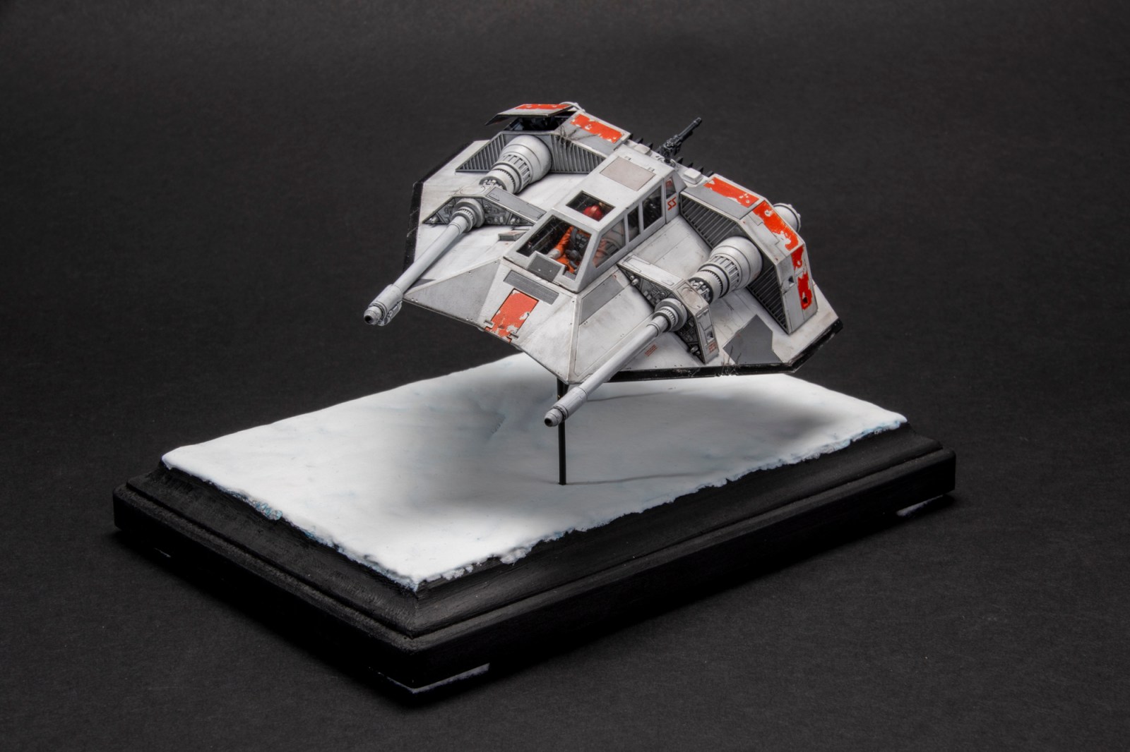 FSDWF0624_57