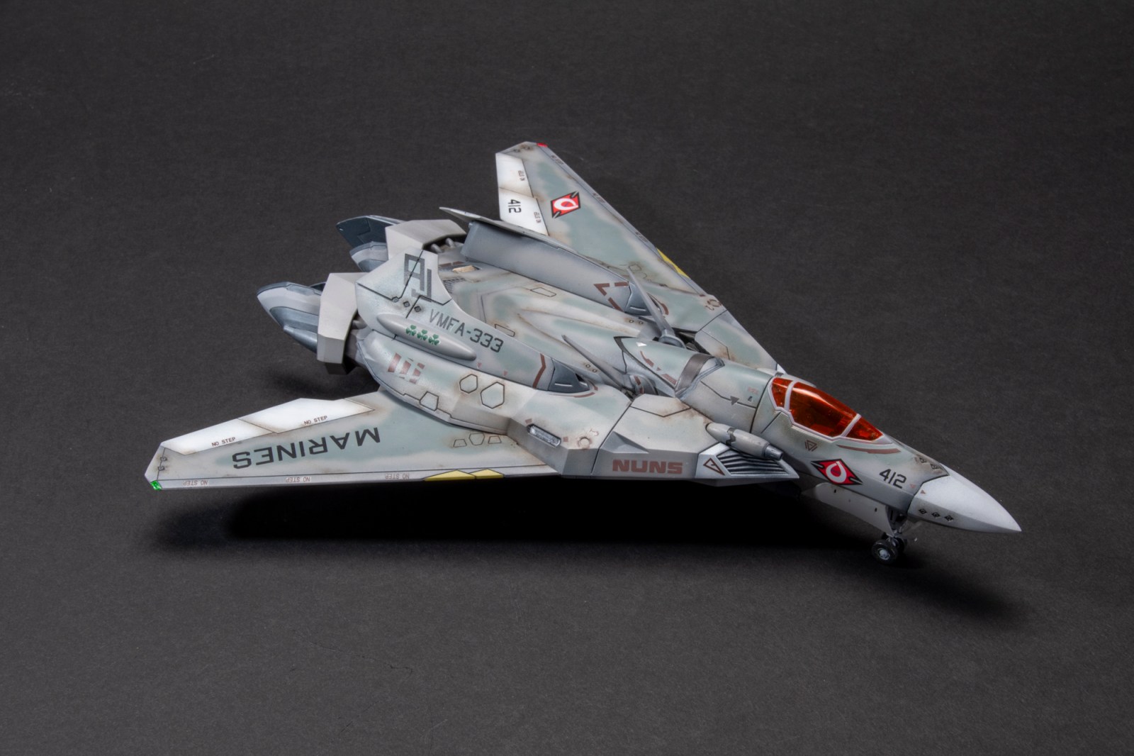 FSDWF0624_69