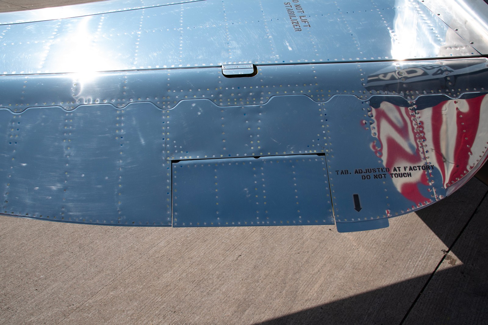 FSDWAA0824_02