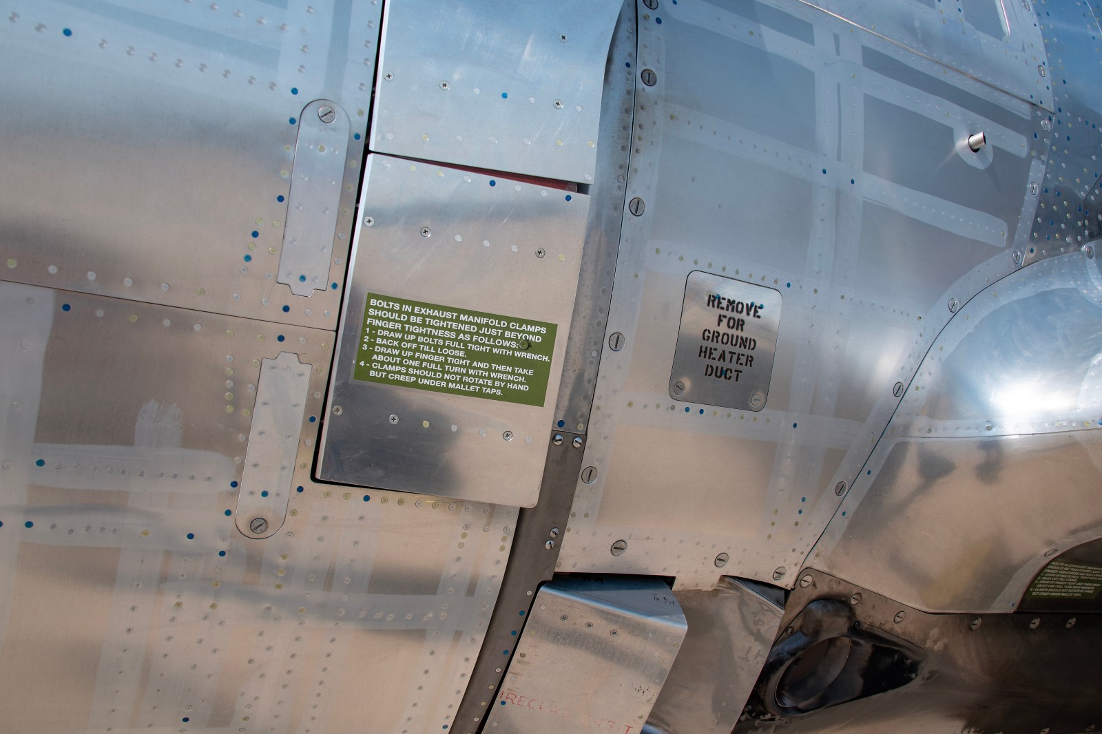 FSDWAA0824_26