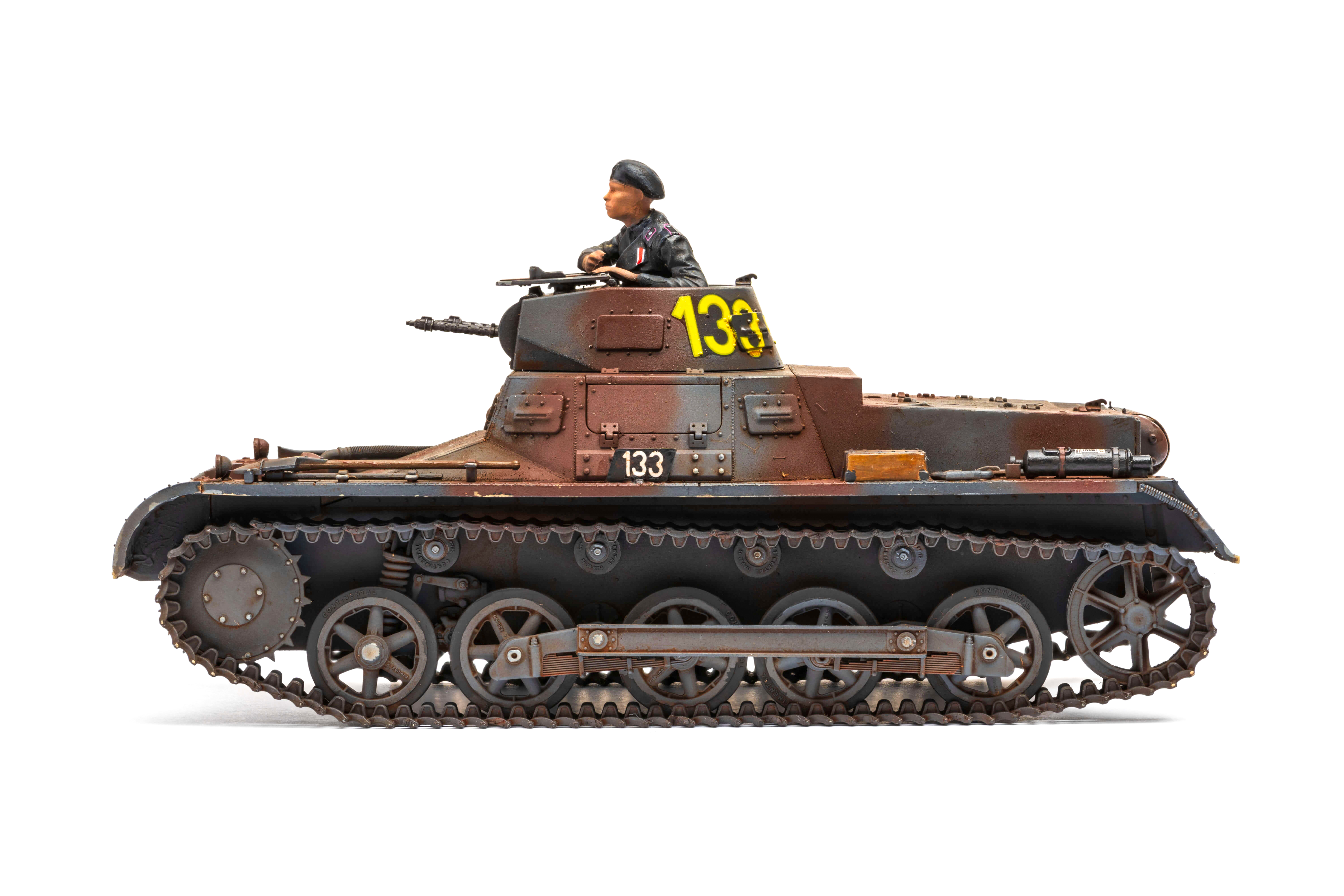 PzKpfwIAusfB5