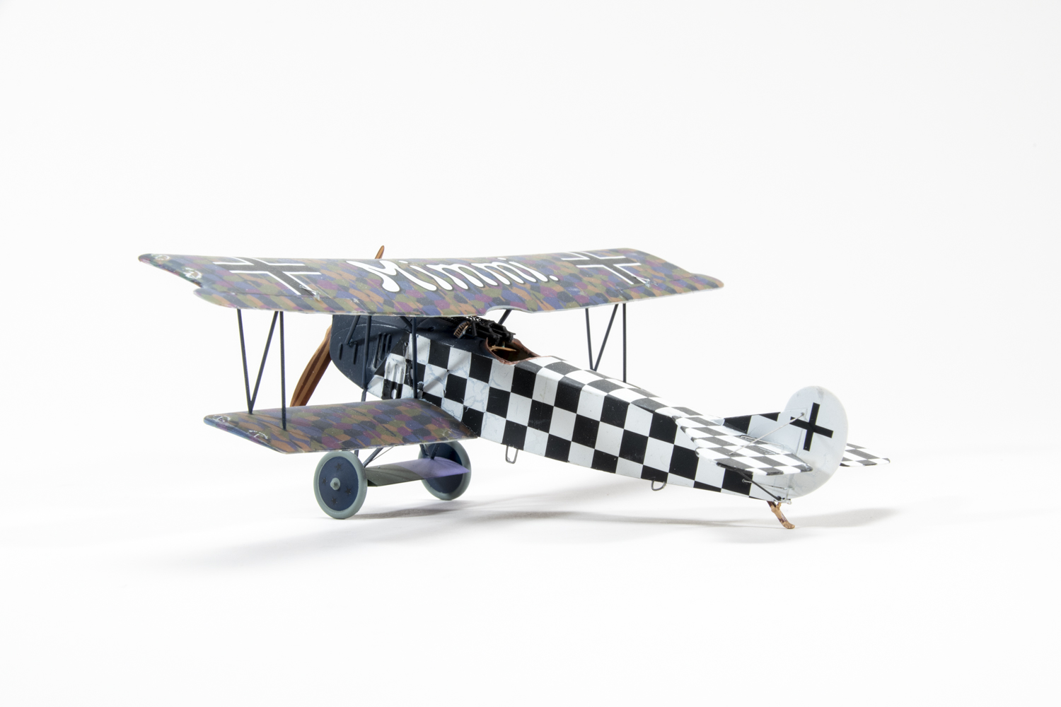 FSDBO1224_25