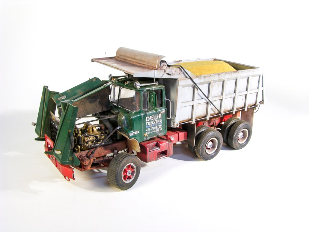 30th annual Classic Plastic Model Club Model Car Exhibition photo gallery