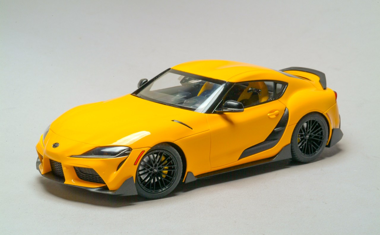 Tamiya 1/24 scale Toyota GR Supra Custom plastic model kit review