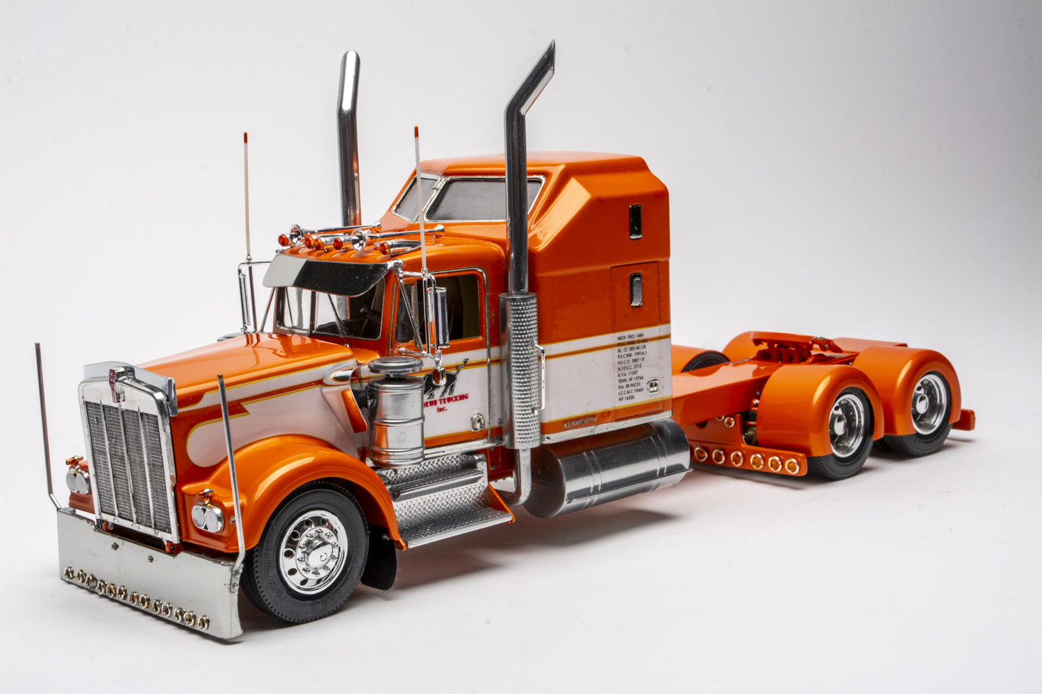 FSDBC0525_25