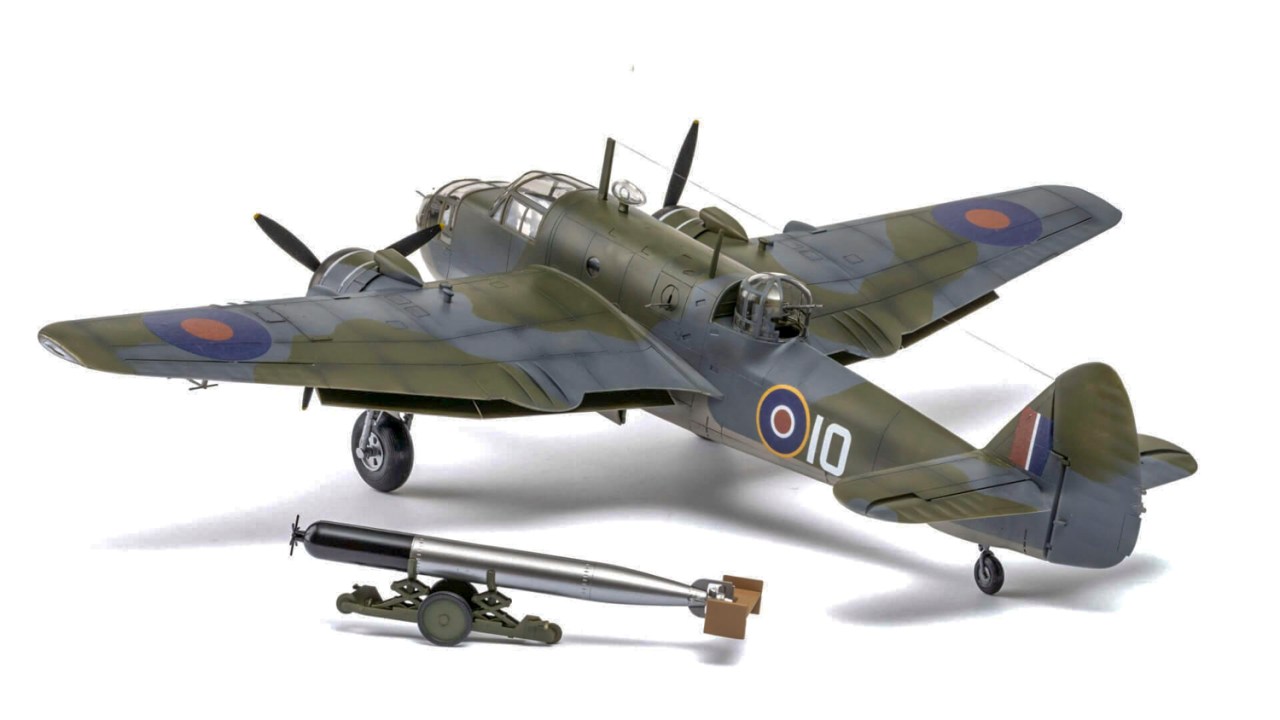 ICM 1/48 scale Bristol Beaufort Mk.IA torpedo bomber plastic model kit review