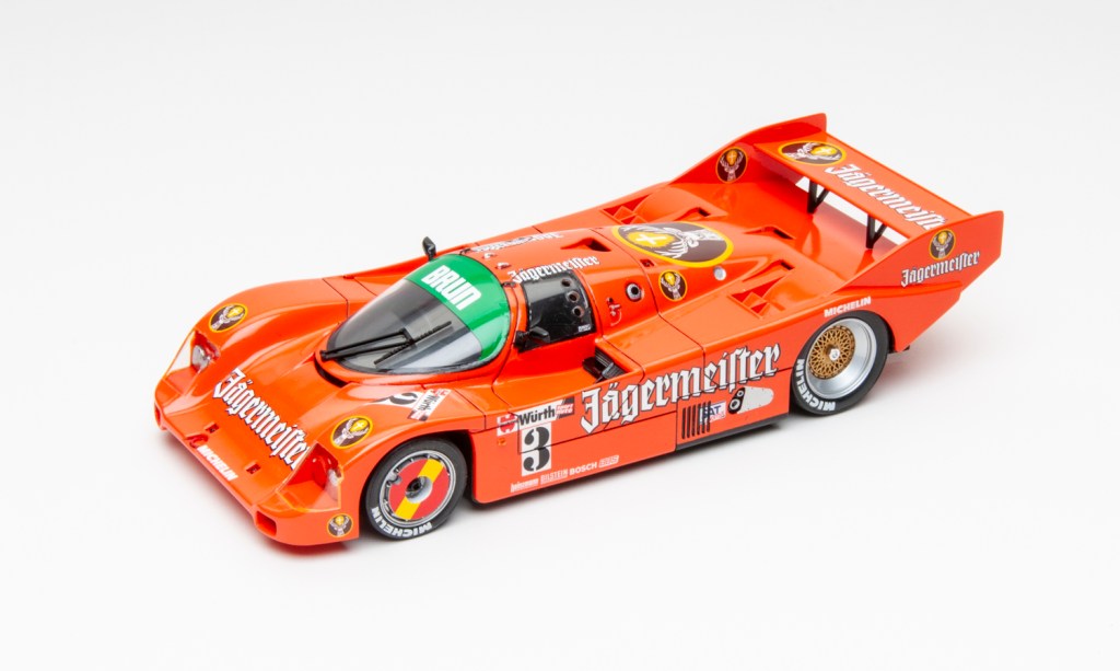 Tamiya 1/24 scale Porsche 962C Jägermeister plastic model kit review