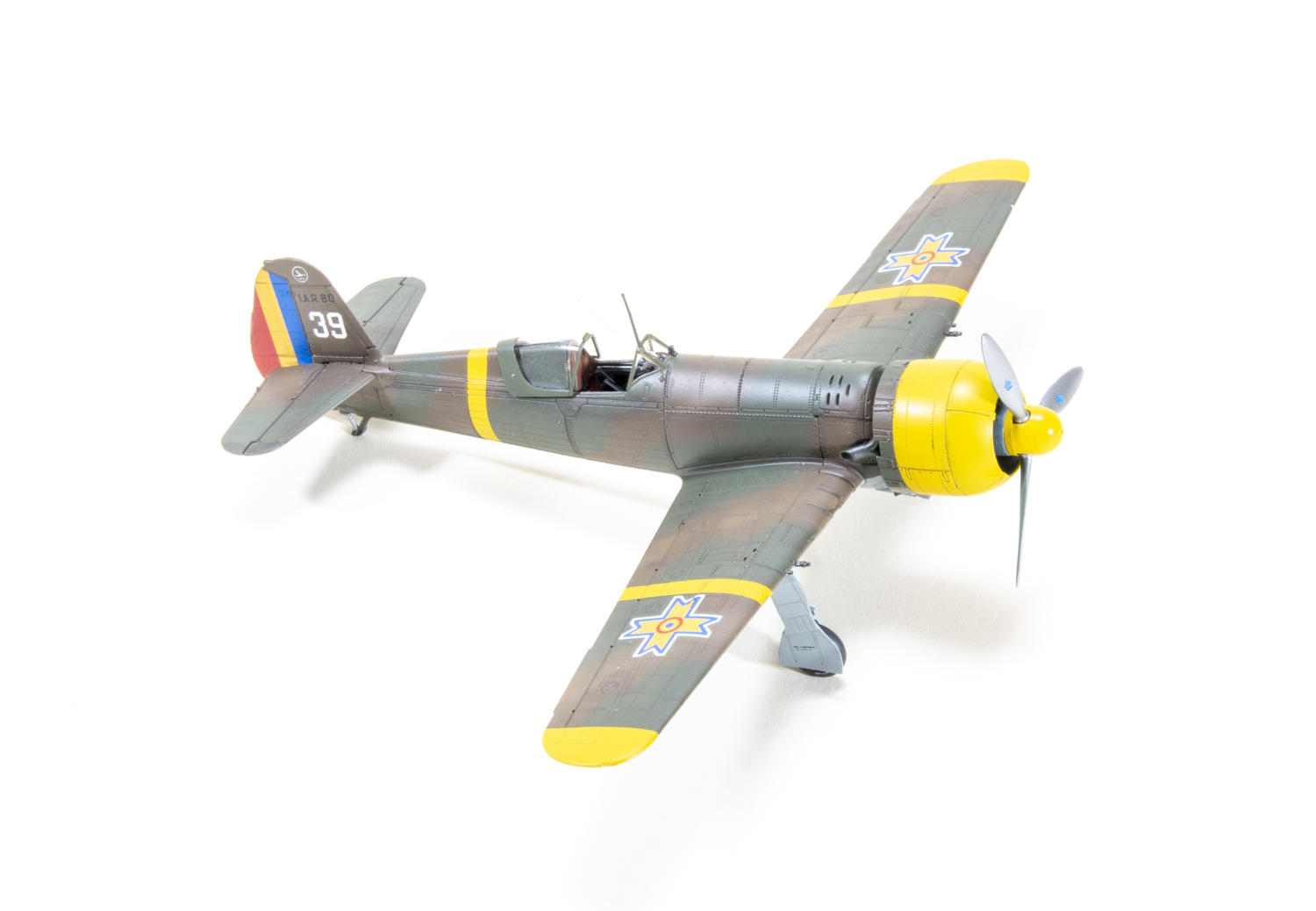 FSDMW0925_15