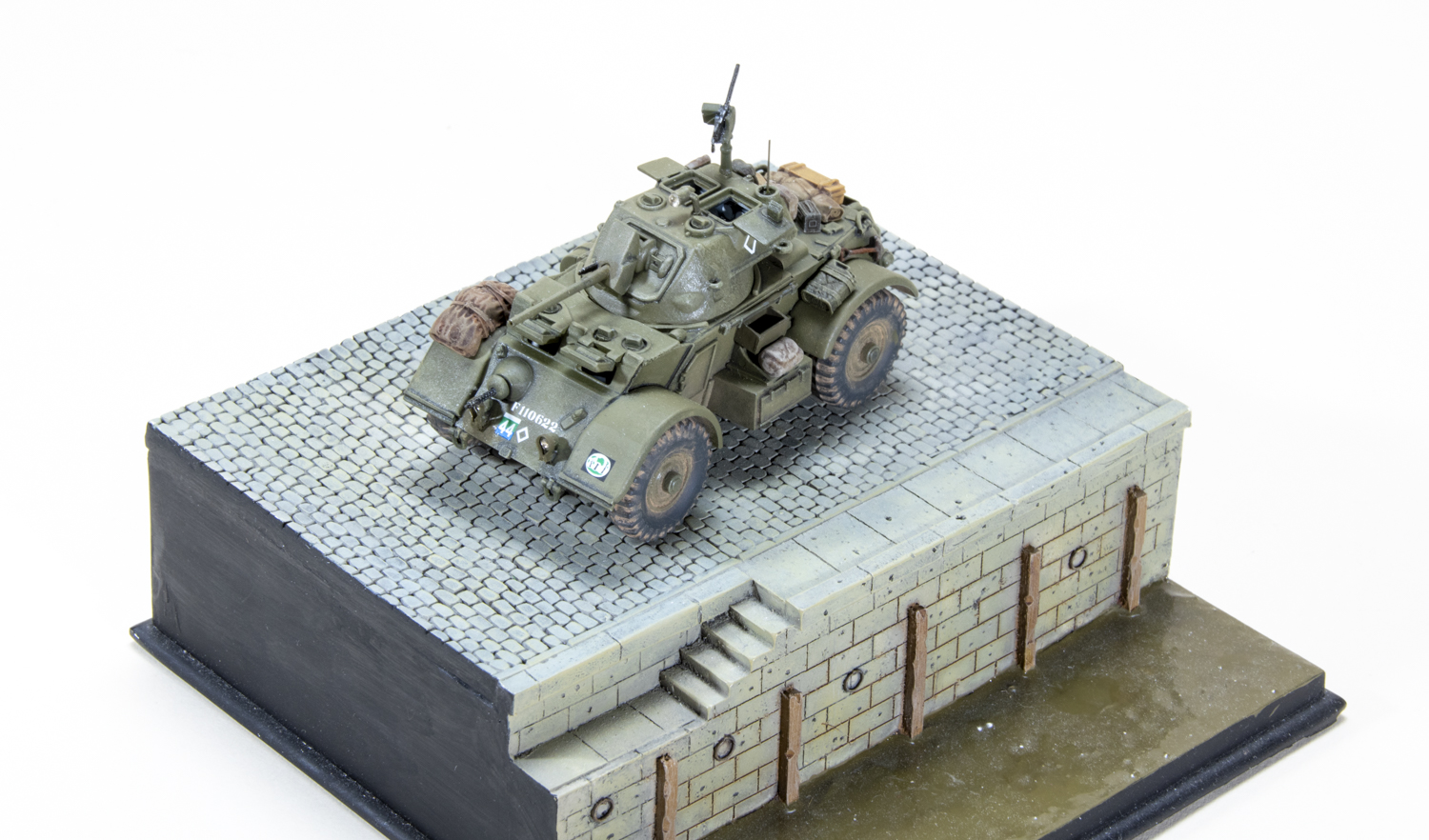 FSDNC1025_17