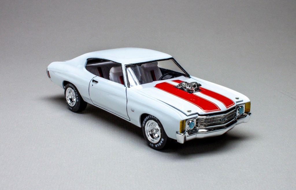 MPC 1/25 scale “The SSlasher” Chevelle SS street machine plastic model kit review