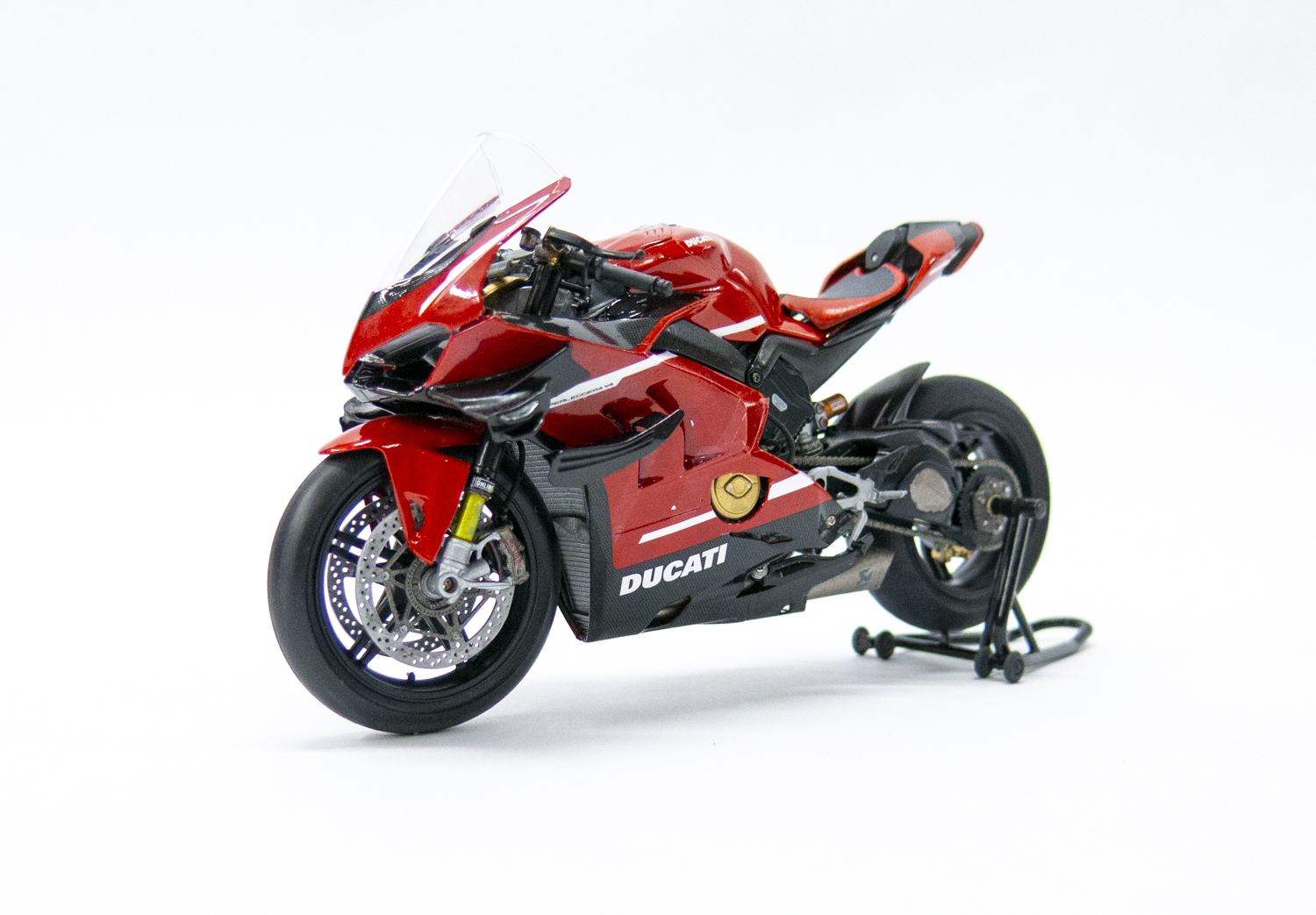 DUCATI V4 with Racing Kit 1/12完成品　Tamiya Tamiya 1/12 scale Ducati Superleggera V4 with Racing Kit plastic