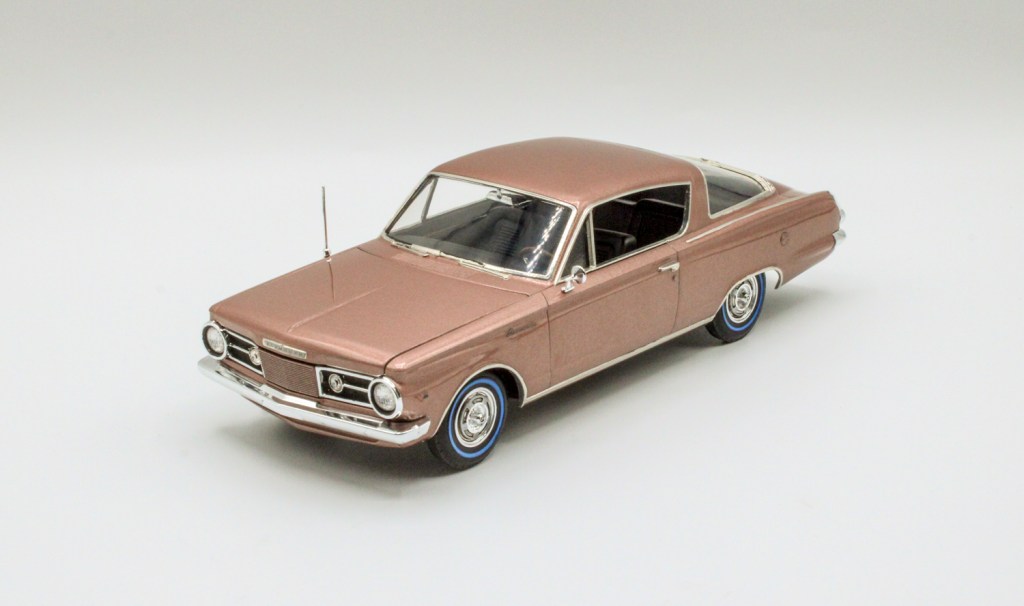 AMT 1/25 scale 1965 Plymouth Barracuda plastic model kit review
