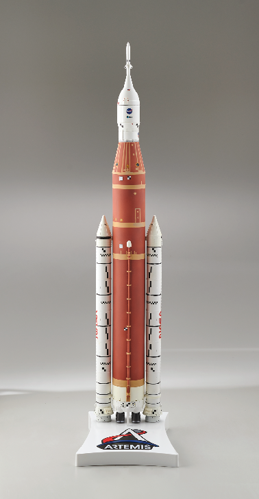 Launch NASA's Artemis I mission with tape and paint | FineScale Modeler ...