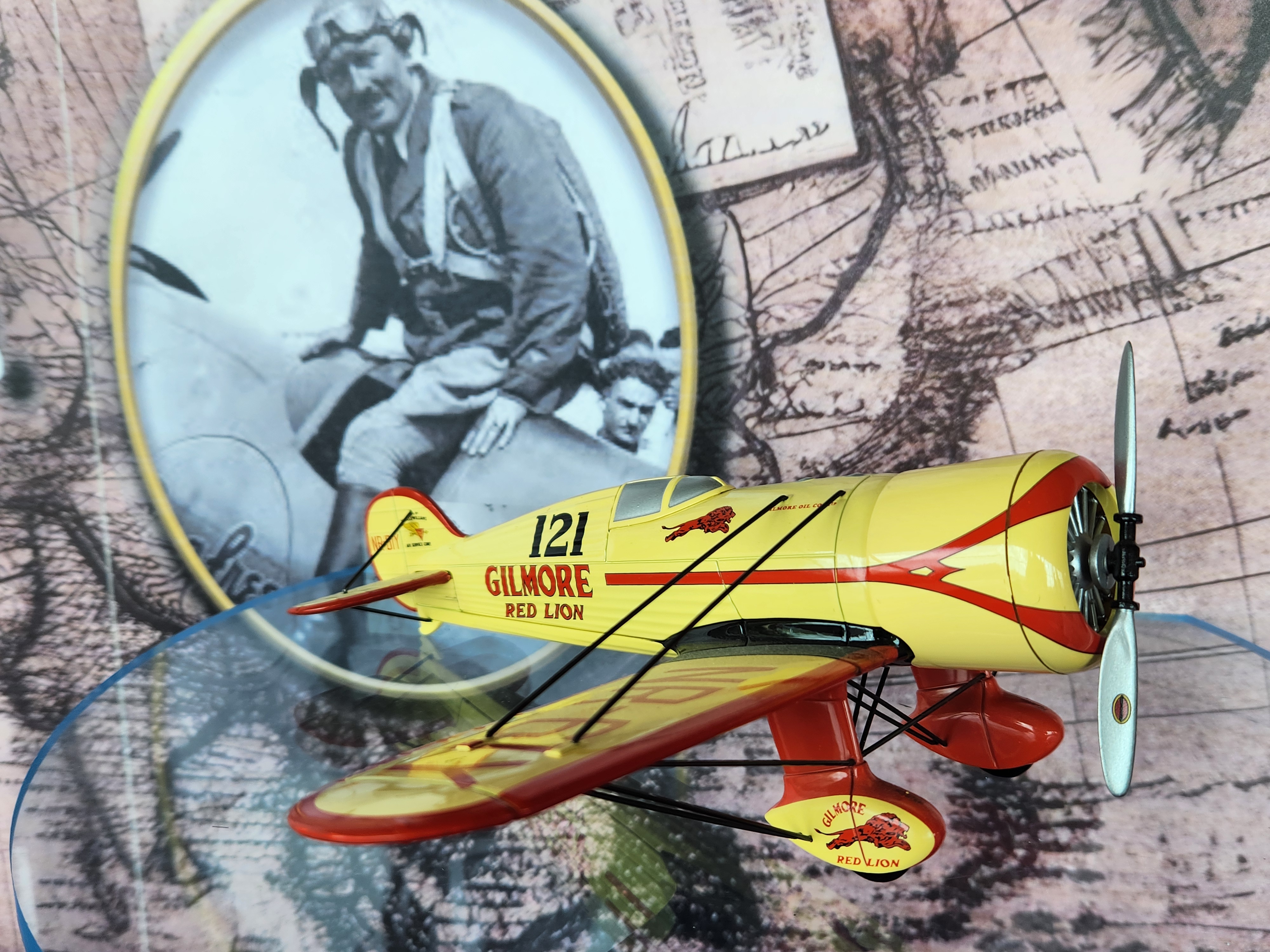 02_RoscoeTurnerraceplane