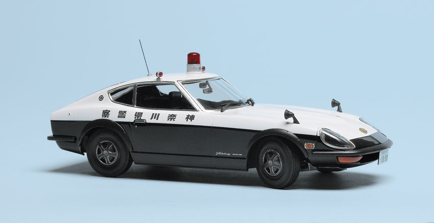 Real-X 1/72 NISSAN FAIRLADY Z 432 POLICE Patrol diecast car model 