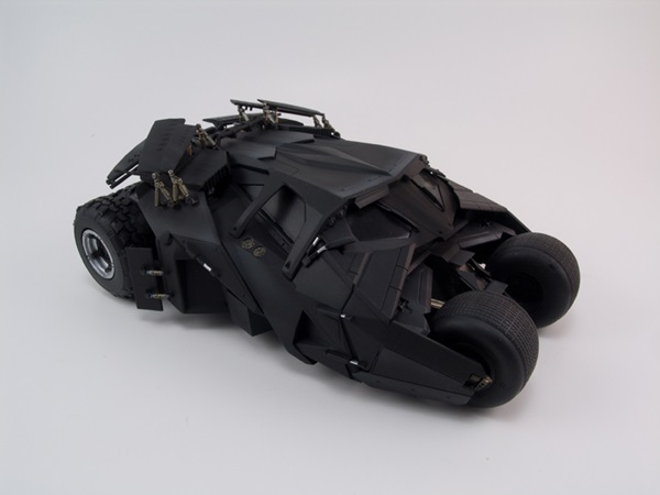 1/25 Moebius Batman The Dark Knight Trilogy Batmobile Tumbler w/Bane Figure  Plastic Model Kit 