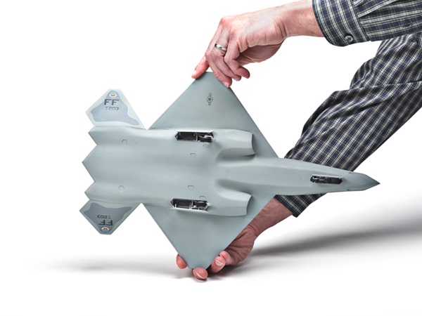 Hobby Boss YF-23 in 1/48 scale review - Armchair General 