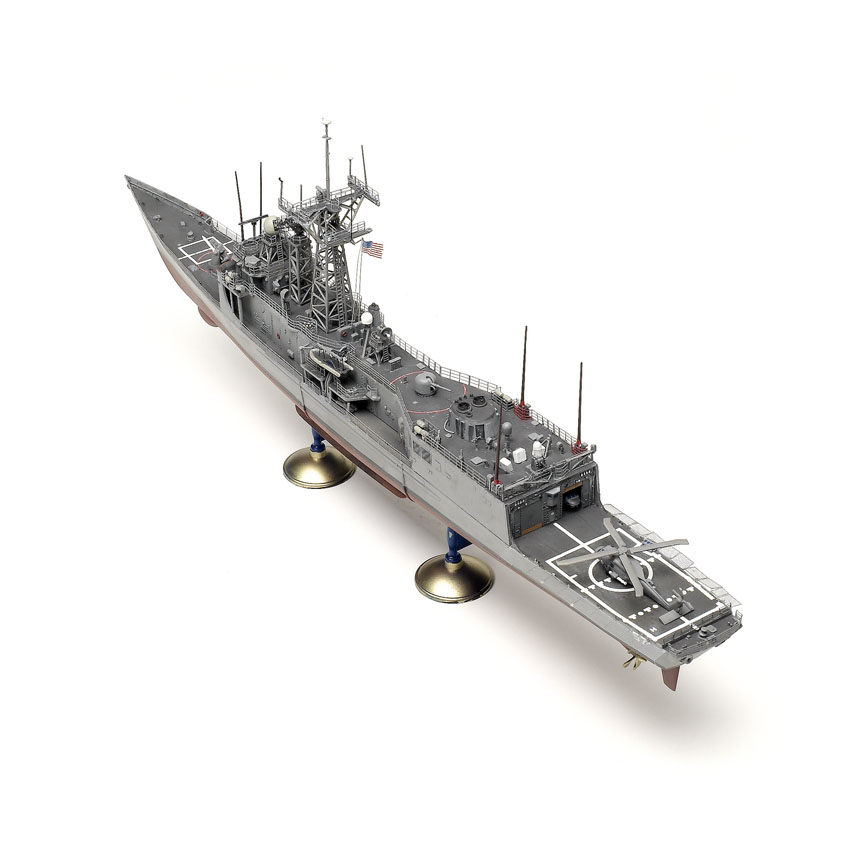 Academy 1:350 scale USS Reuben James FFG-57 | Finescale