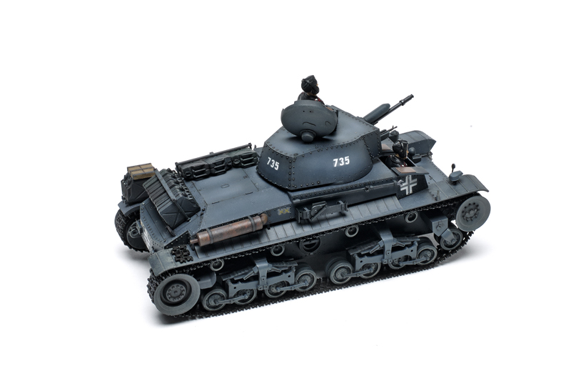 Airfix 1362 German Light Tank Pz.kpfw.35 t 1 35 Scale Model Kit for sale online