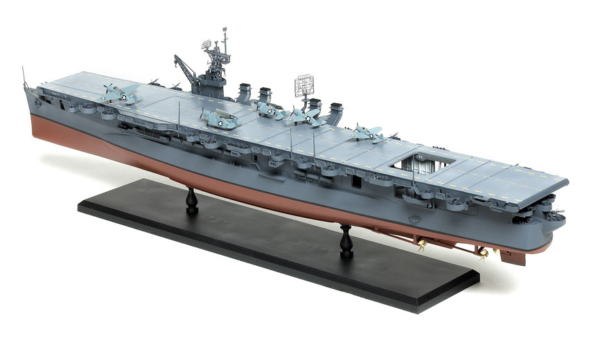 Amazon | ドラゴン 1/350 U.S.S.インディペンデンス CVL-22