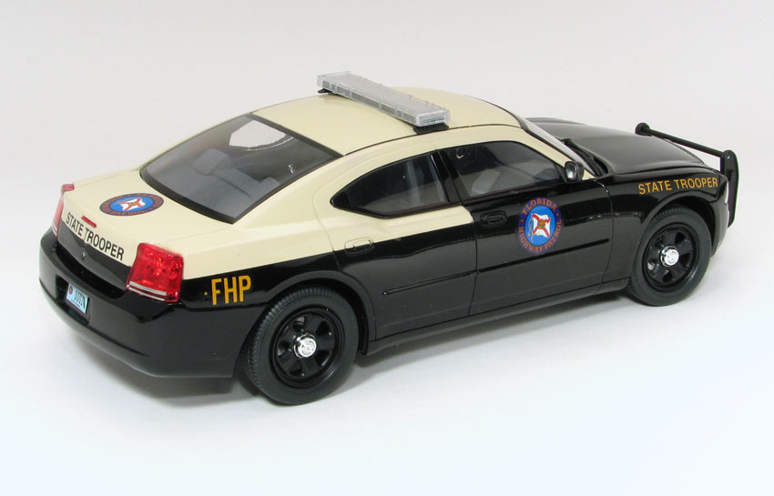 Lindberg 1 24 scale Dodge Charger Police Car Finescale Modeler