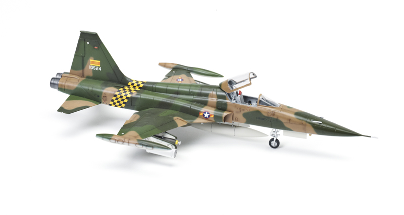 F-5A03