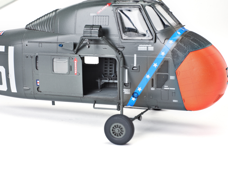 H-34 US Navy Rescue helicopter08