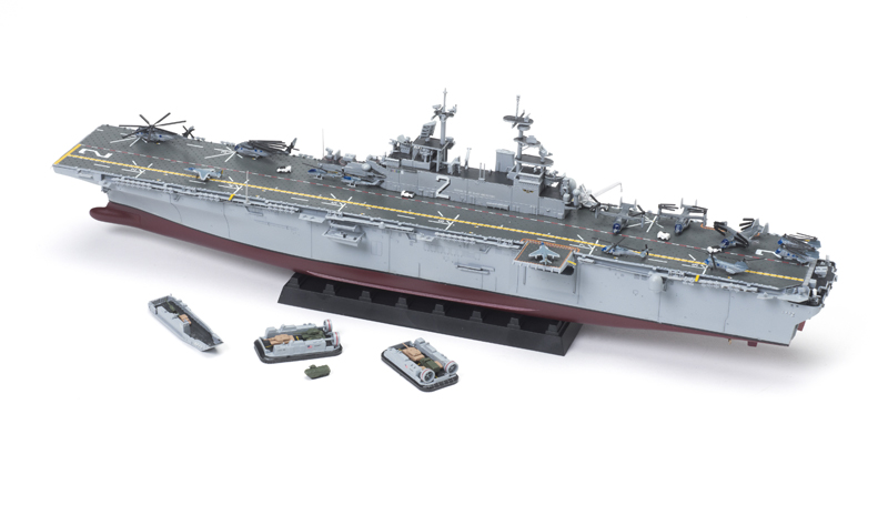 HobbyBoss 1/700 scale USS Essex LHD-2 | Finescale Modeler Magazine